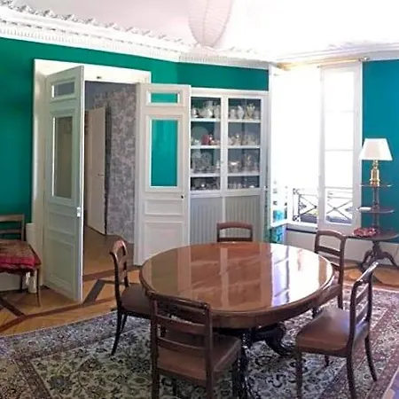 Le 48 Bed and Breakfast 4*