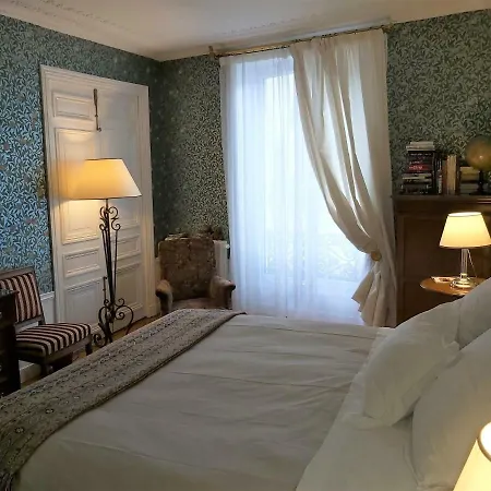 Bed & Breakfast Le 48 *