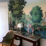 Le 48 4* París